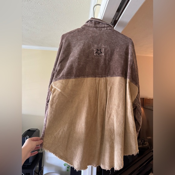 Vici Two-Tone Corduroy Jacket in Brown and Tan - Picture 2 of 4